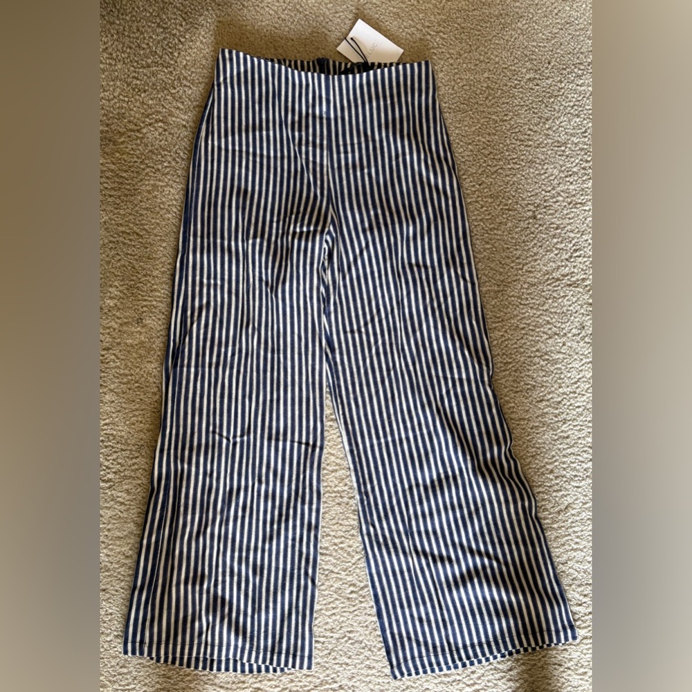 NWT! DELUC Navy and White Vertical Stripe Wide-Leg Pants: Size S